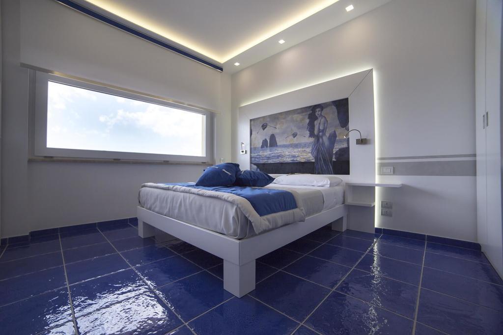 La Madegra Seasuite Salerno Szoba fotó